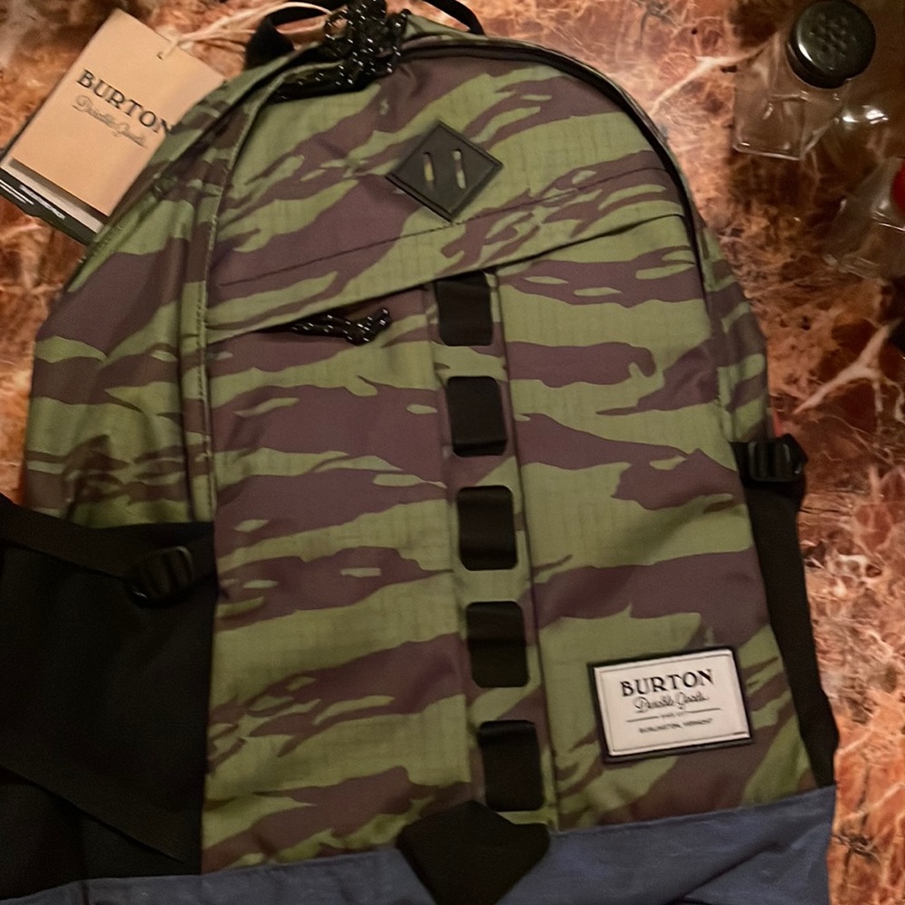 Brand new burton back bag